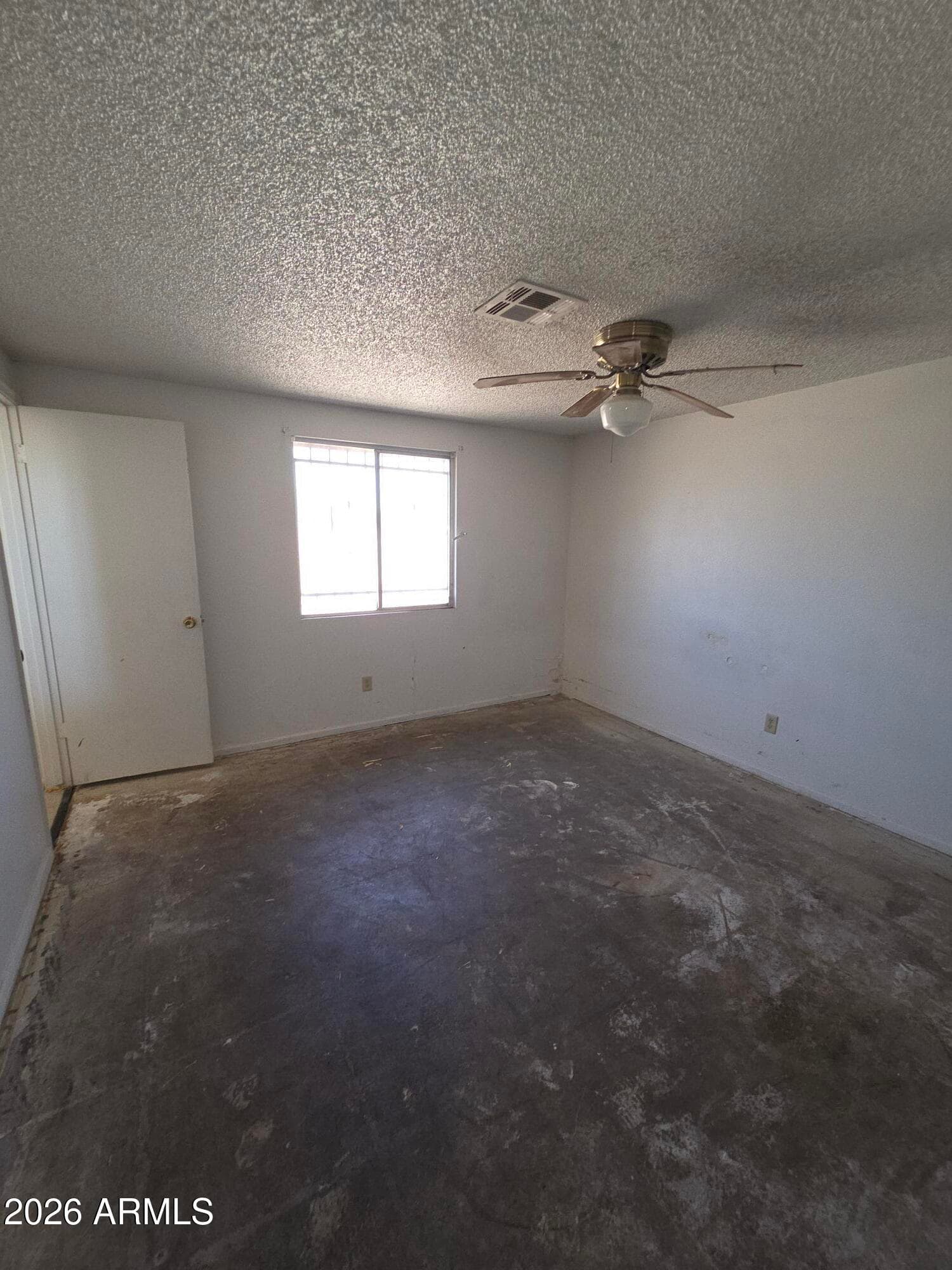 1910 N 42nd Drive, Phoenix, AZ 85009 — photo 10 of 15
