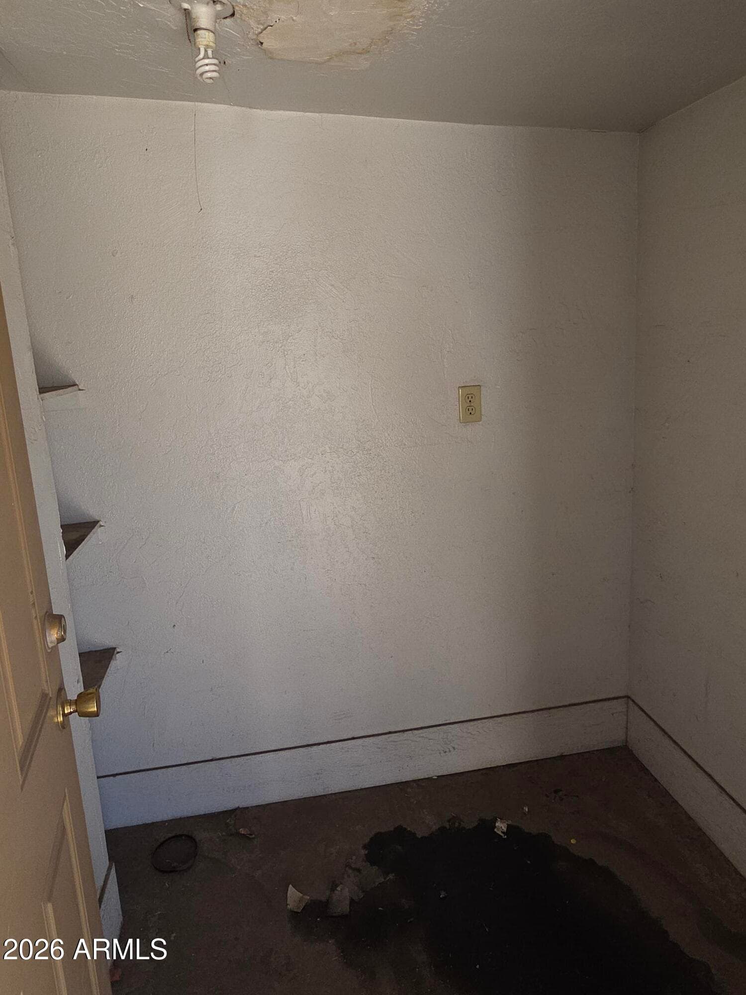 1910 N 42nd Drive, Phoenix, AZ 85009 — photo 14 of 15