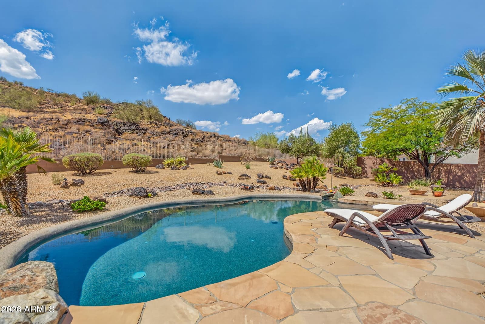 5565 W Pinnacle Hill Drive, Glendale, AZ 85310 — photo 74 of 109
