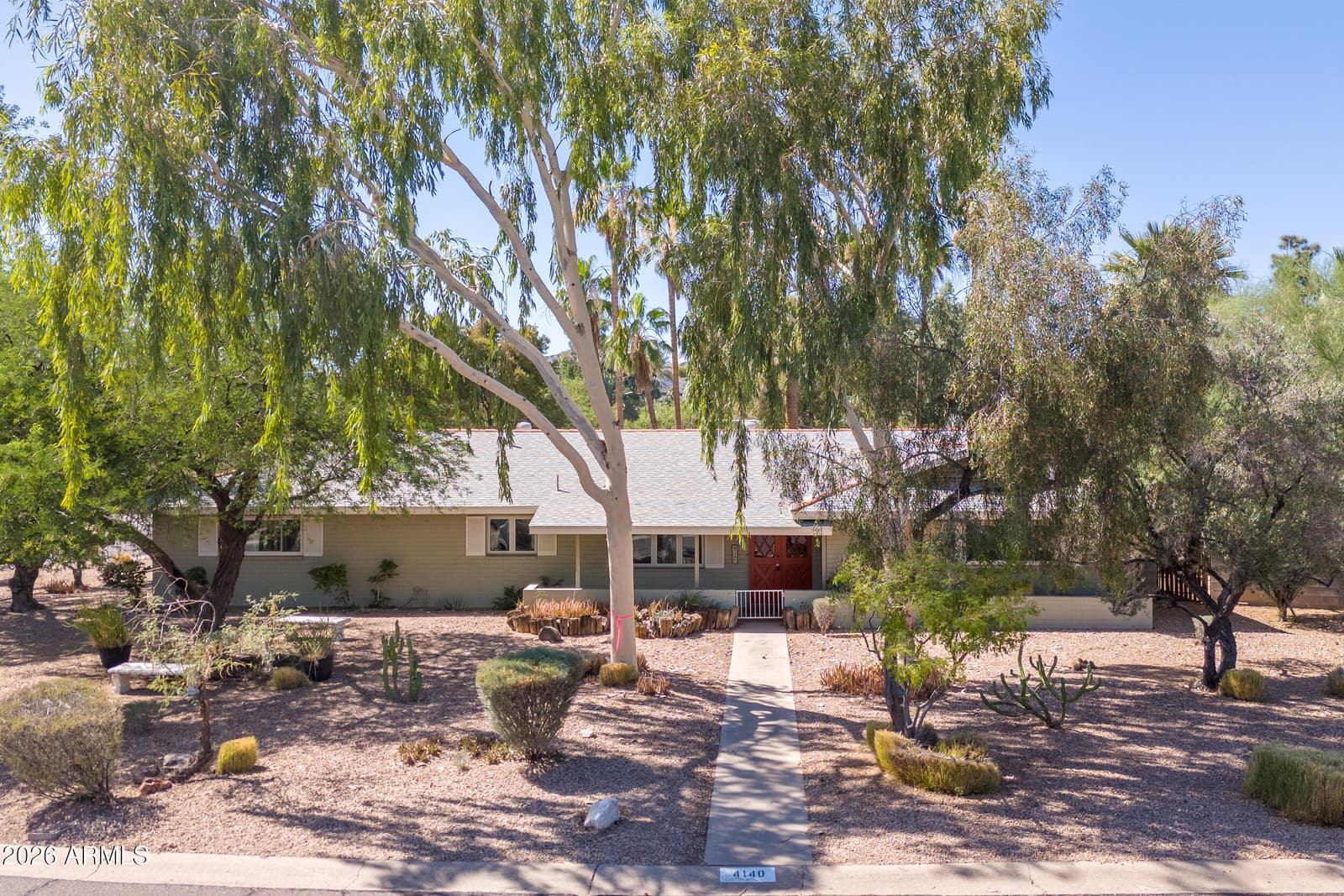 4140 E San Miguel Avenue, Phoenix, AZ 85018 — photo 5 of 40