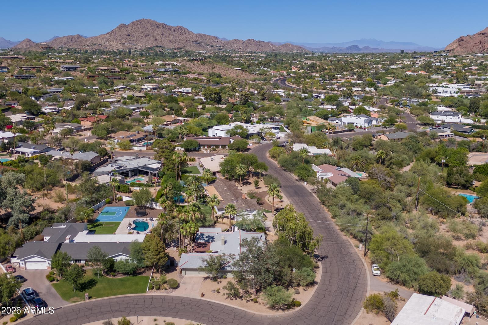 4140 E San Miguel Avenue, Phoenix, AZ 85018 — photo 10 of 40