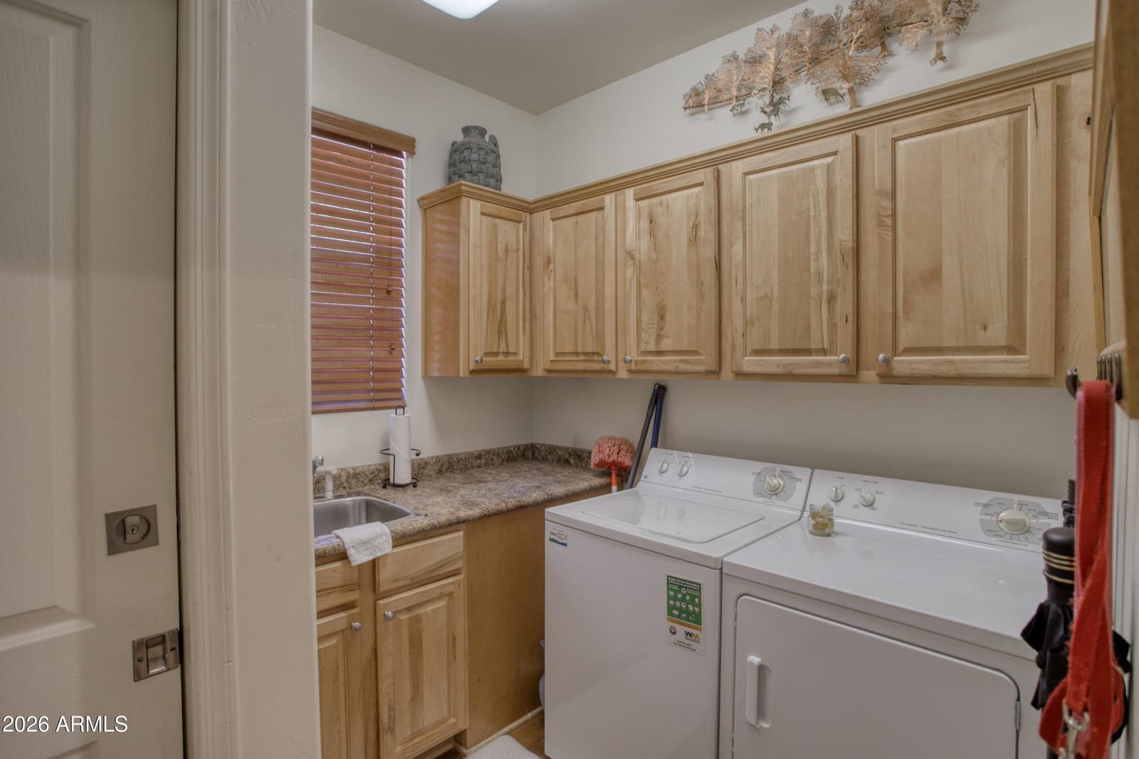 21 S Golden Rod Lane, Show Low, AZ 85901 — photo 17 of 71