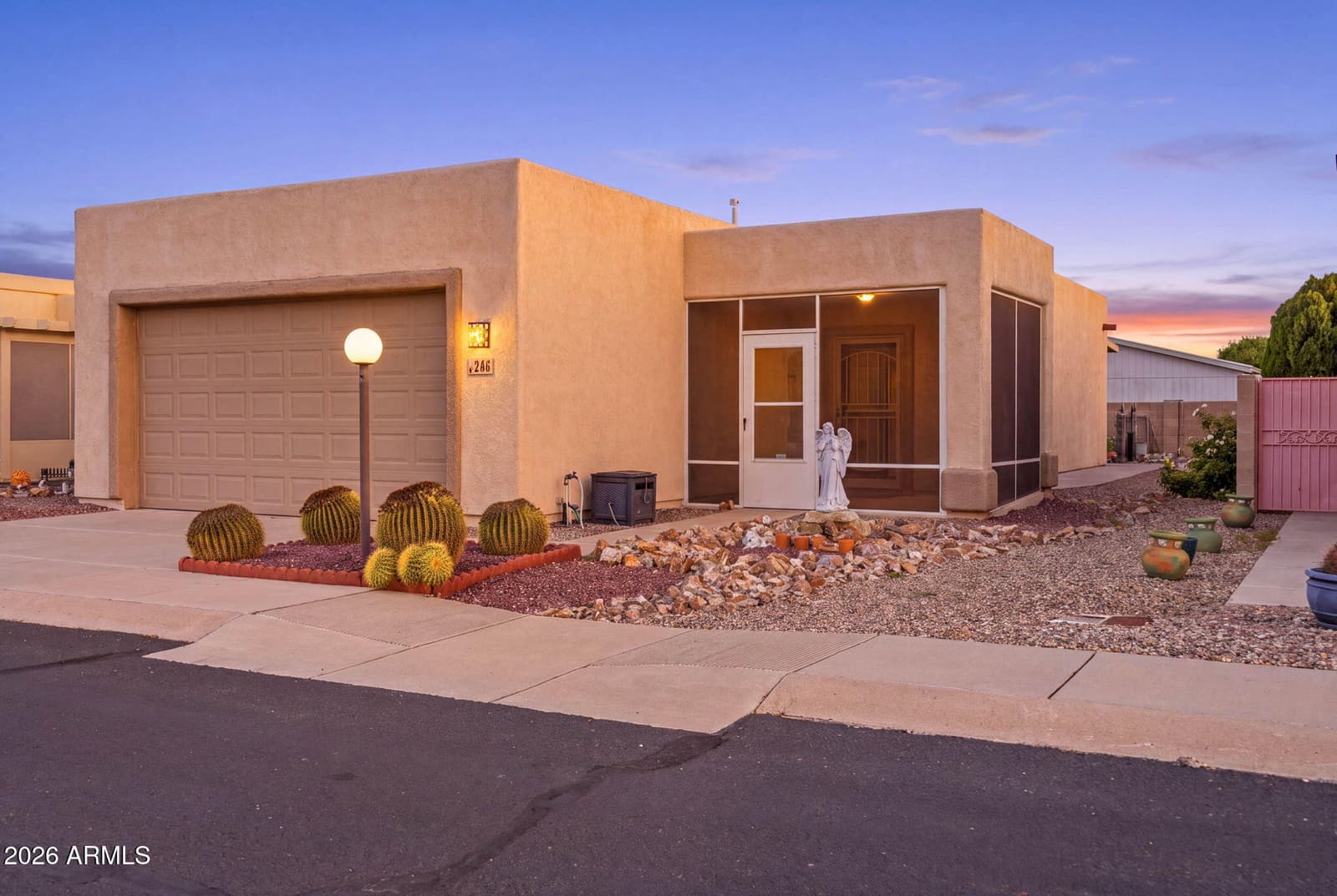 246 S Clubhouse Lane, Sierra Vista, AZ 85635 — photo 1 of 29