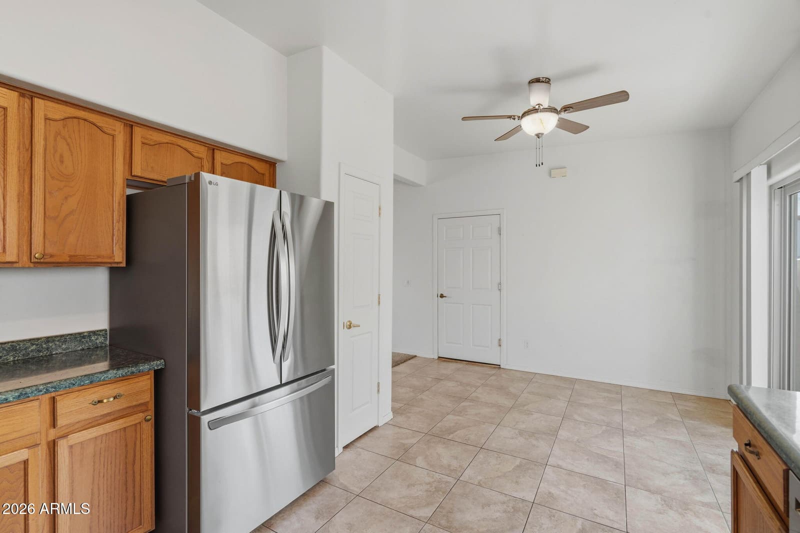 246 S Clubhouse Lane, Sierra Vista, AZ 85635 — photo 7 of 29