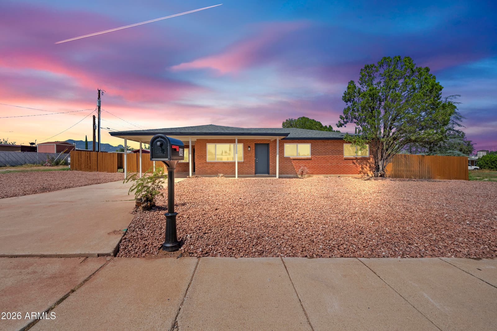 340 N Lenzner Avenue, Sierra Vista, AZ 85635 — photo 1 of 43