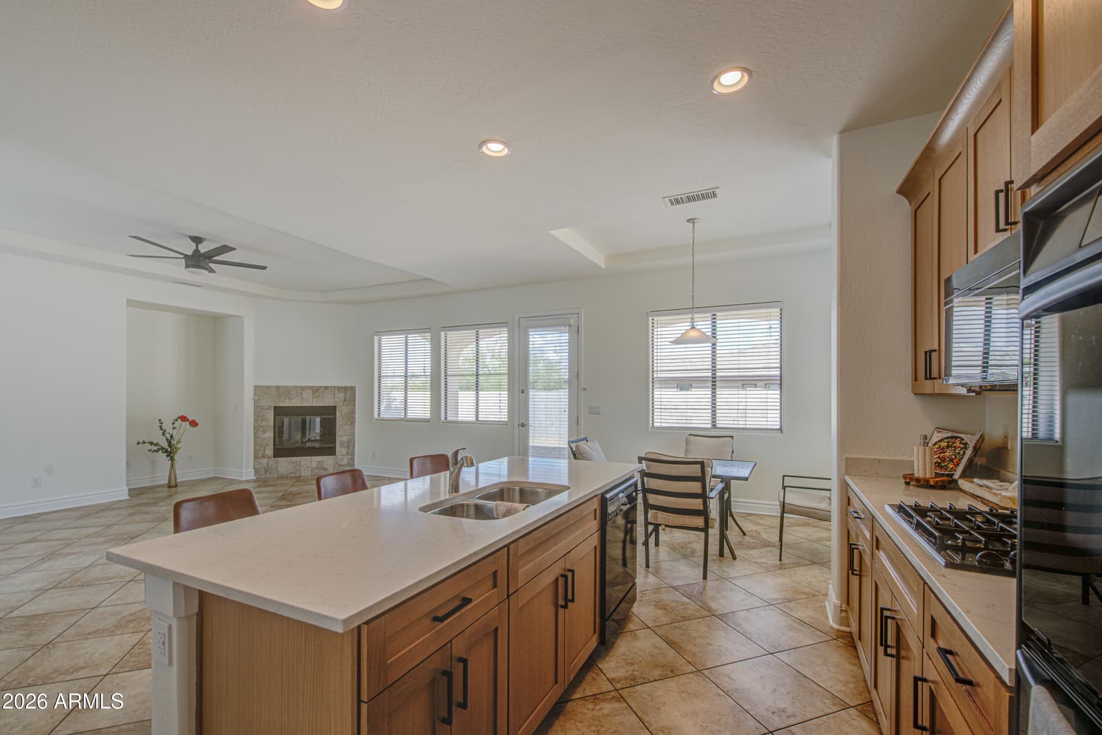 7917 S 32nd Terrace, Phoenix, AZ 85042 — photo 18 of 44
