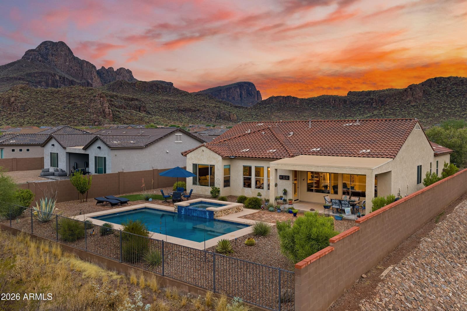 8508 N Van Cleeve Lane, Tucson, AZ 85743 — photo 1 of 41