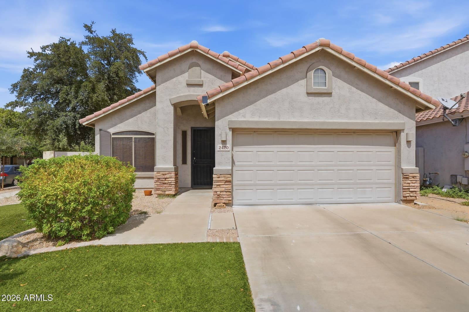 2420 E Darrel Road, Phoenix, AZ 85042 — photo 3 of 36