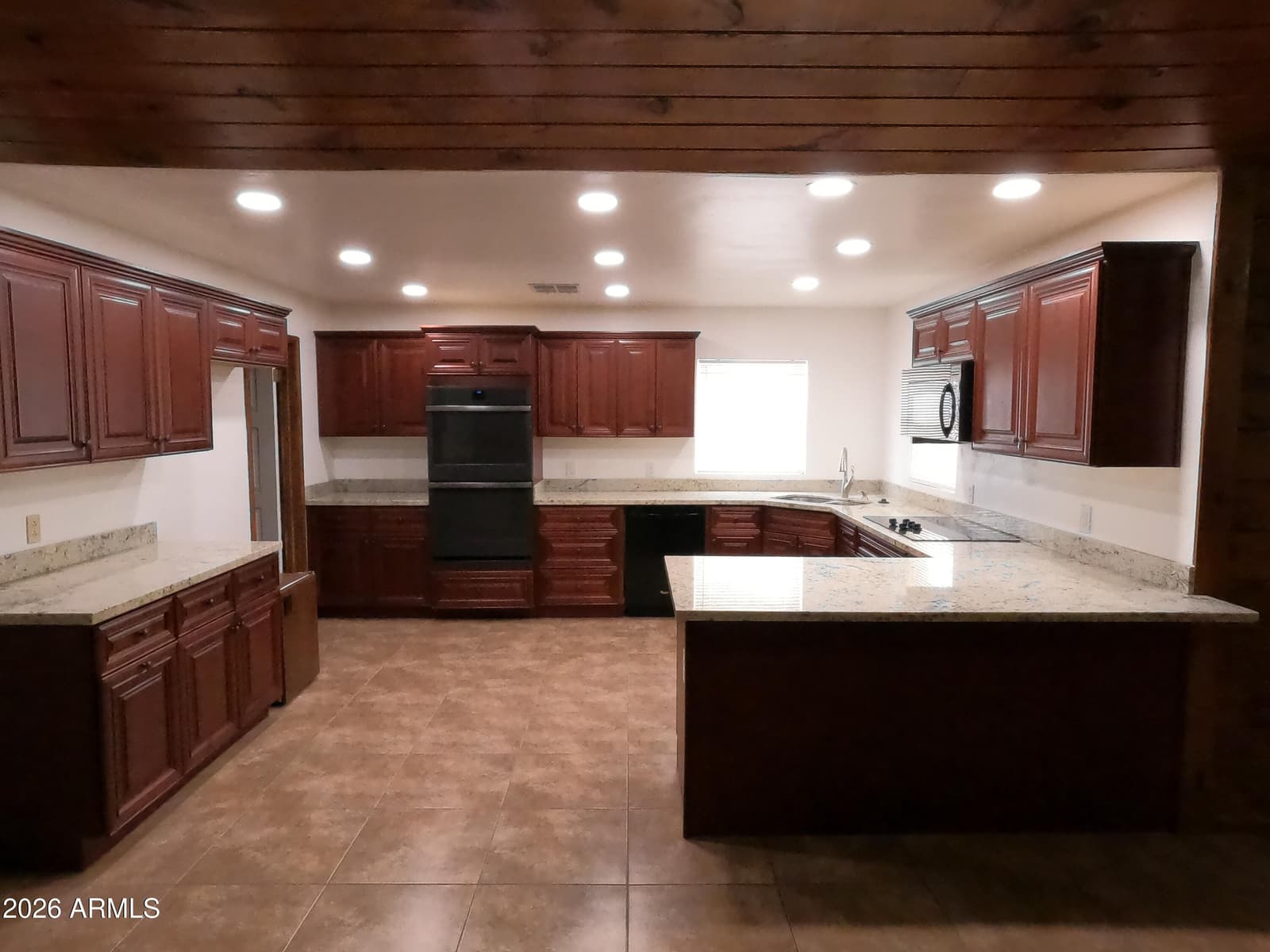 3642 W 1st Street, Thatcher, AZ 85552 — photo 4 of 92