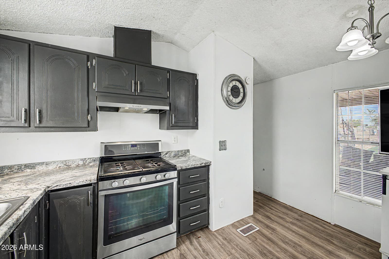 303 E South Mountain Avenue 88, Phoenix, AZ 85042 — photo 6 of 20