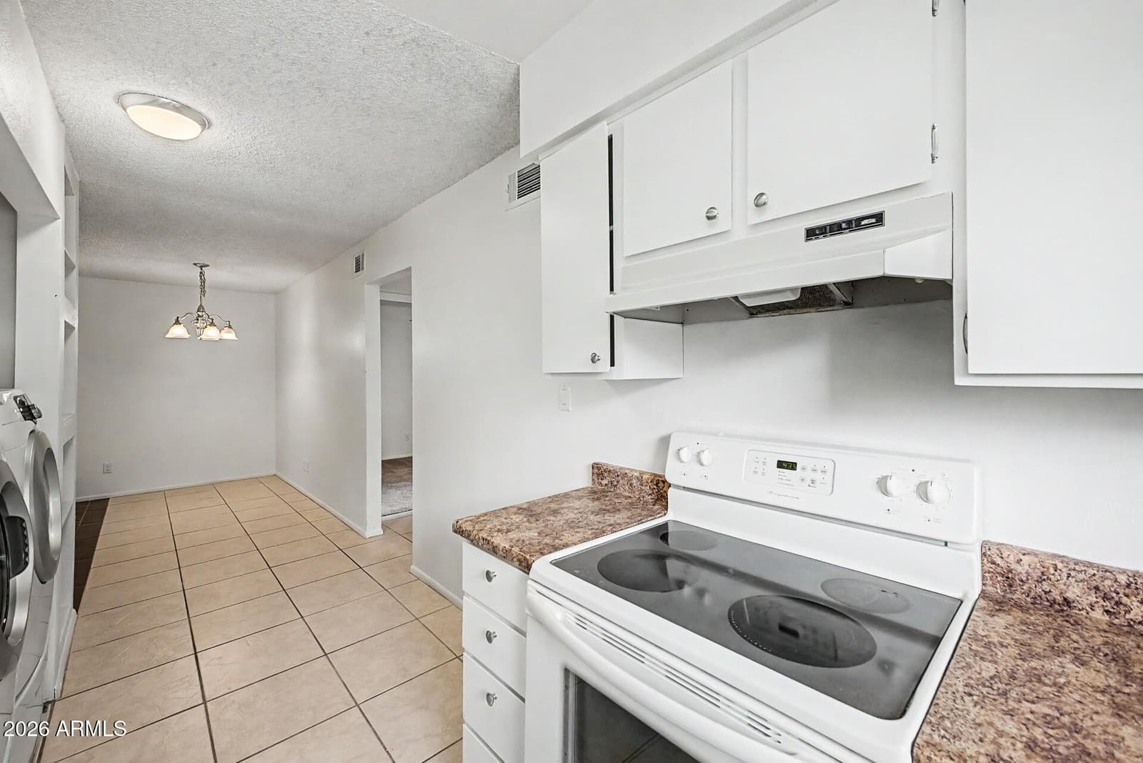 2663 E Silk Oak Drive, Tempe, AZ 85288 — photo 10 of 20