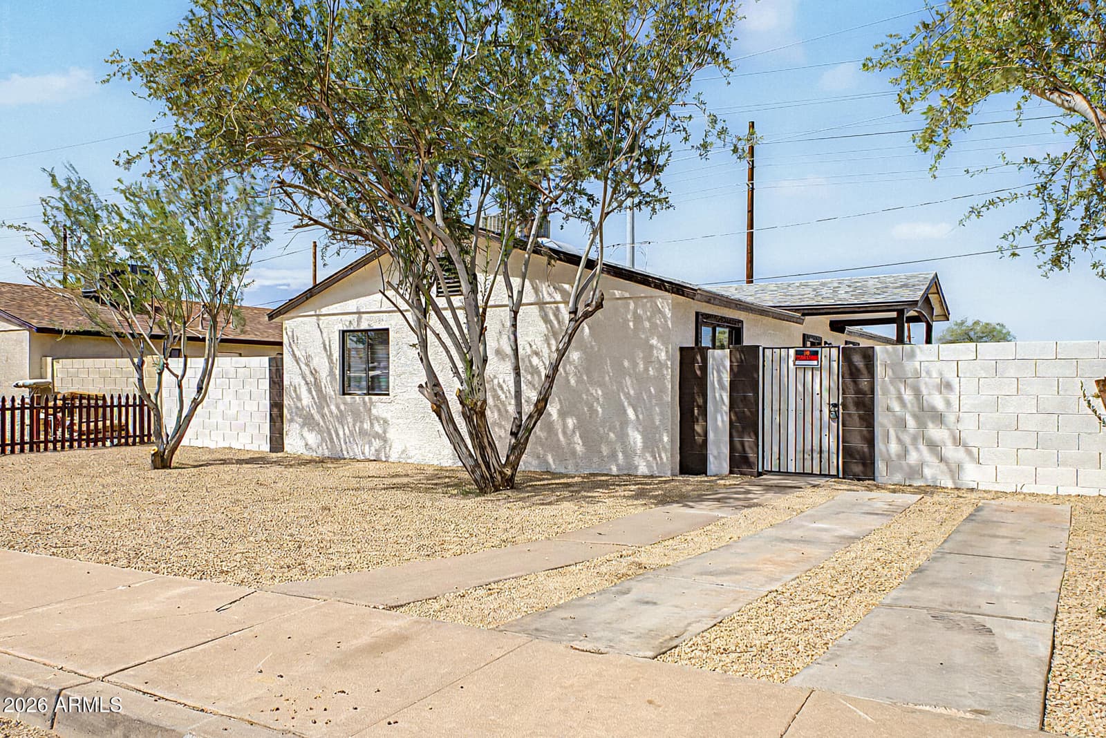 3646 W Hadley Street, Phoenix, AZ 85009 — photo 4 of 32