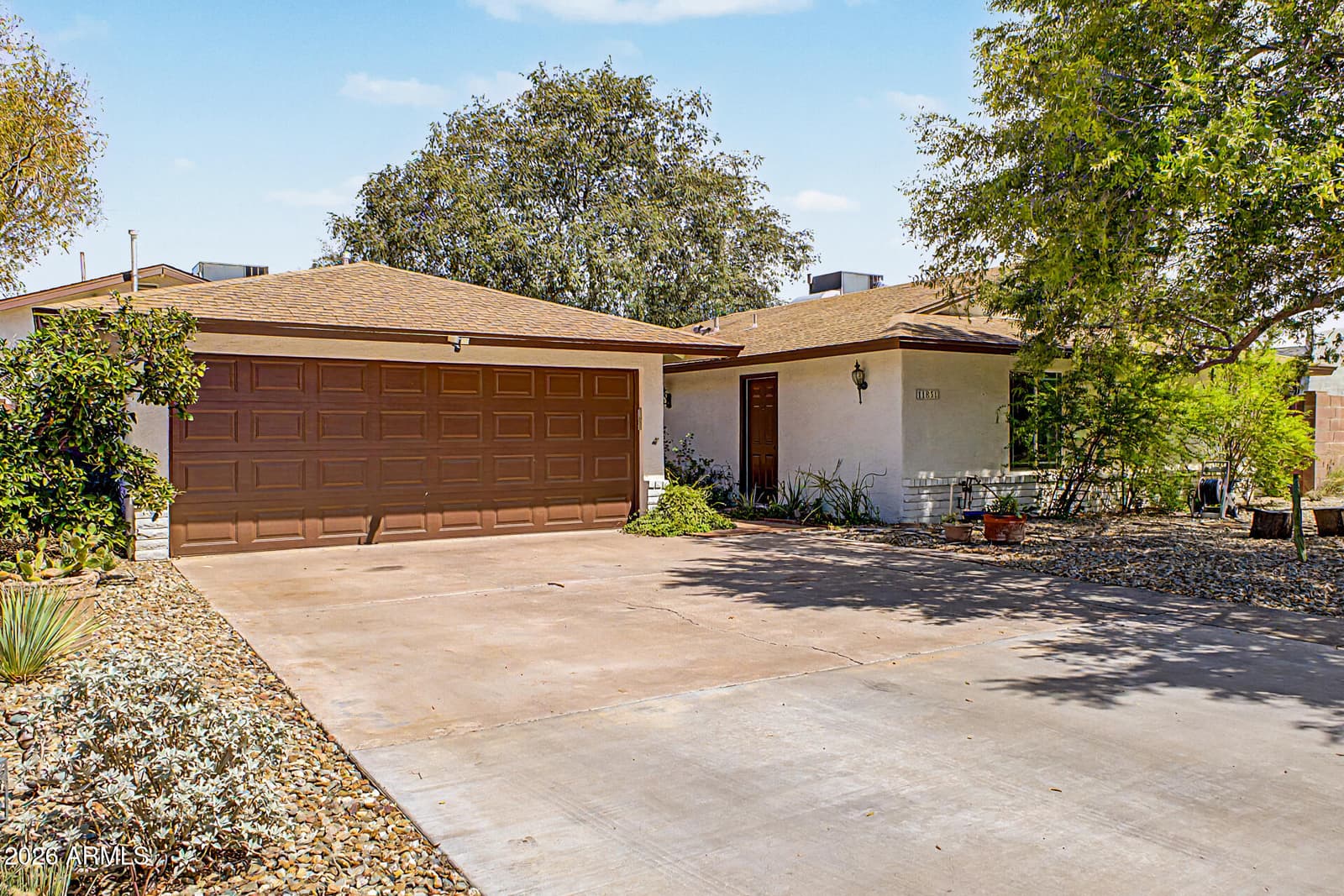 11831 N 29th Street, Phoenix, AZ 85028 — photo 3 of 37