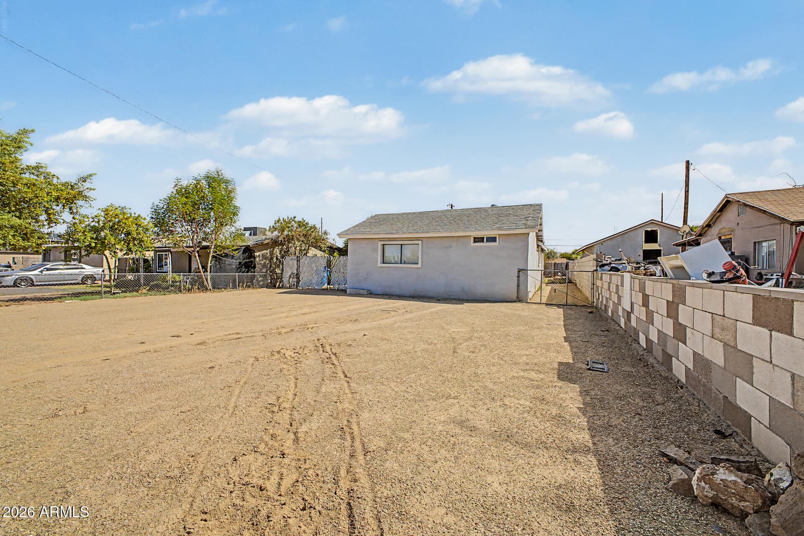 2425 W Papago Street, Phoenix, AZ 85009 — photo 8 of 32