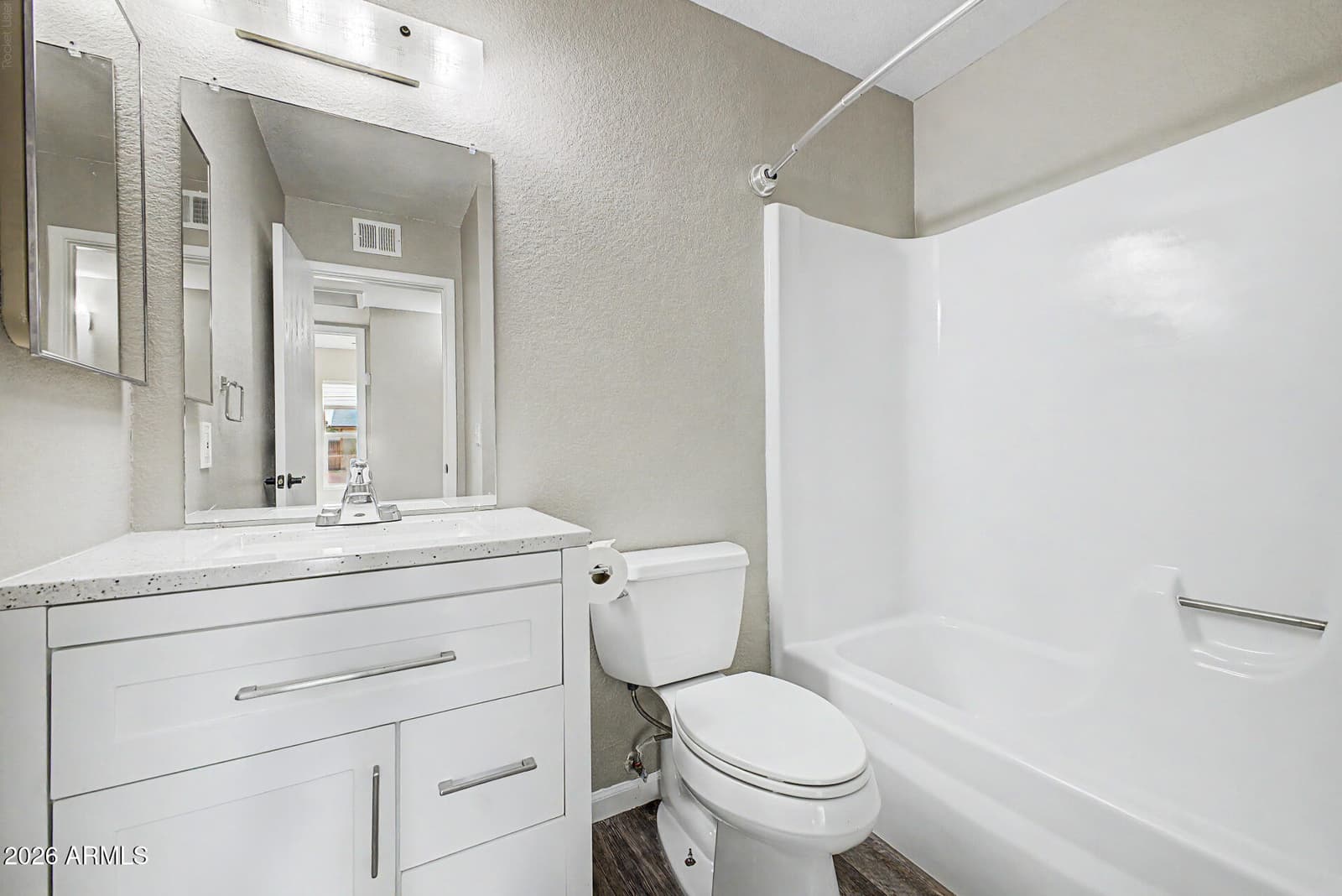 2724 E Holmes Avenue, Mesa, AZ 85204 — photo 20 of 29