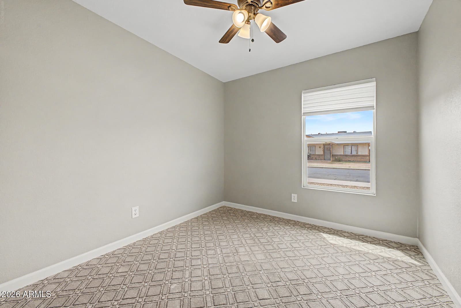 2724 E Holmes Avenue, Mesa, AZ 85204 — photo 18 of 29