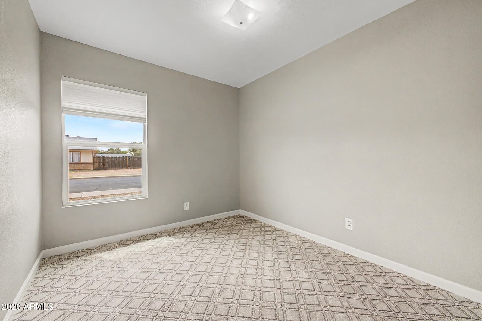 2724 E Holmes Avenue, Mesa, AZ 85204 — photo 21 of 29