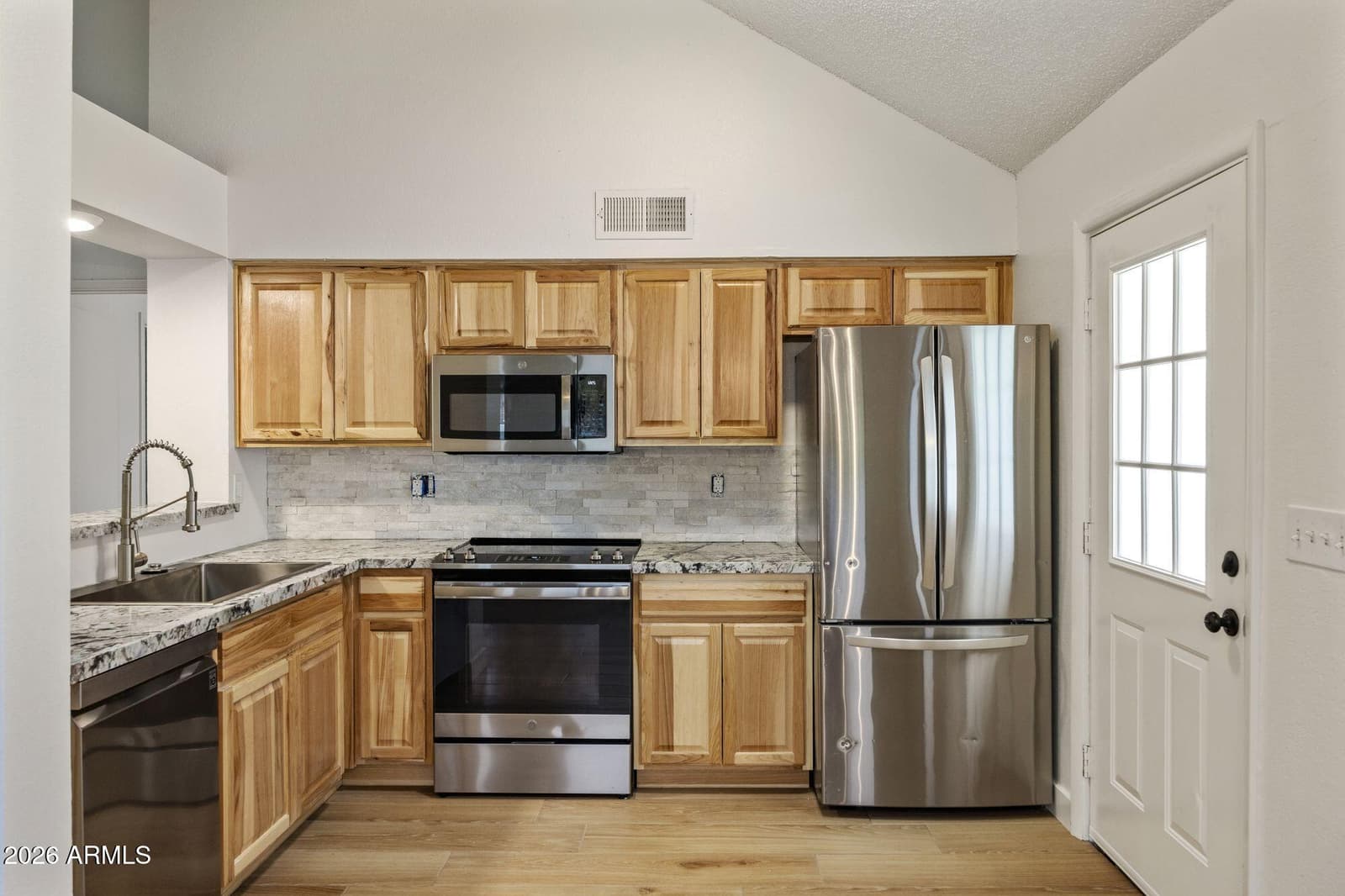 20825 N 22nd Lane, Phoenix, AZ 85027 — photo 3 of 21