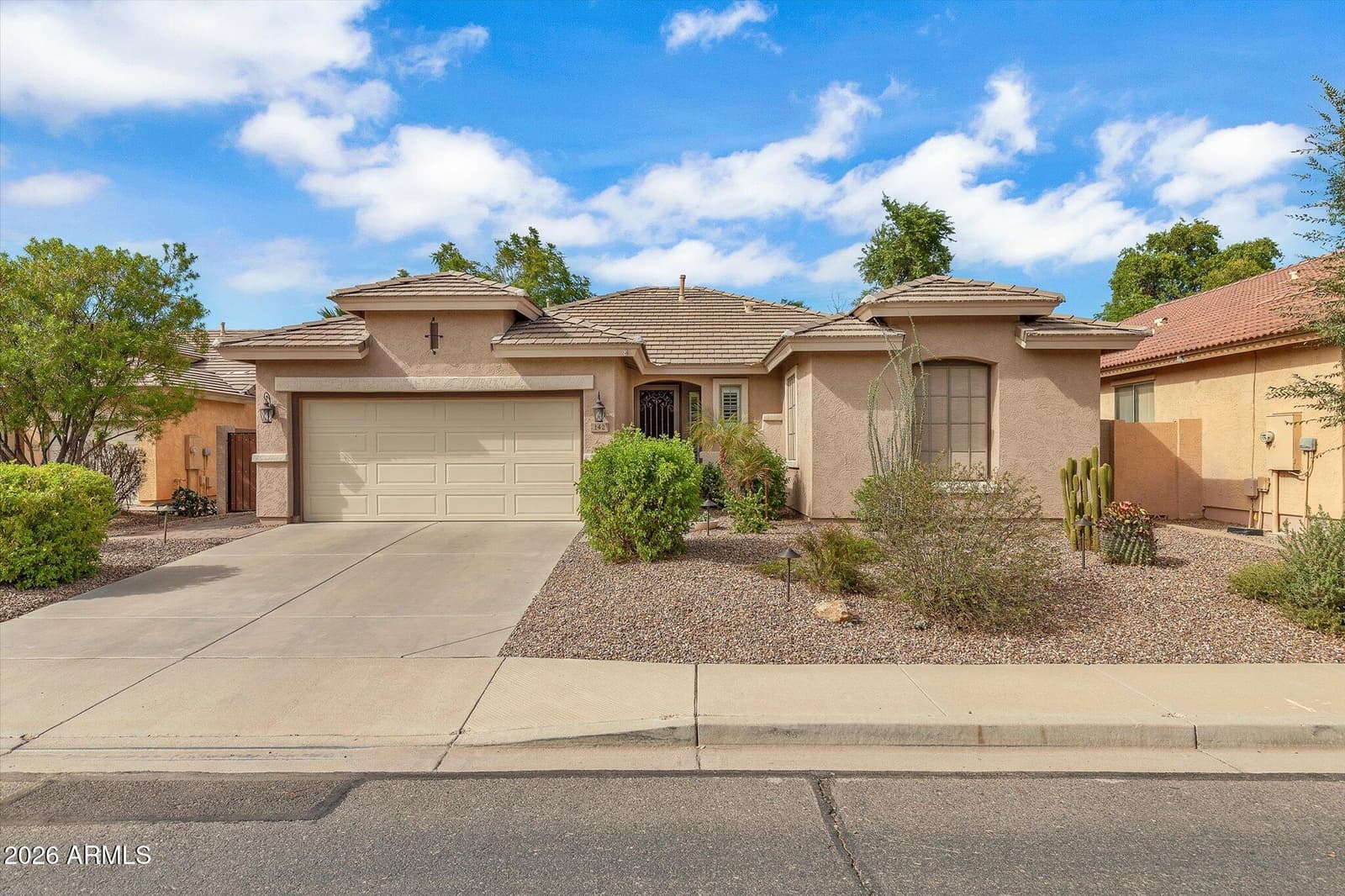 142 W Raven Drive, Chandler, AZ 85286 — photo 1 of 34