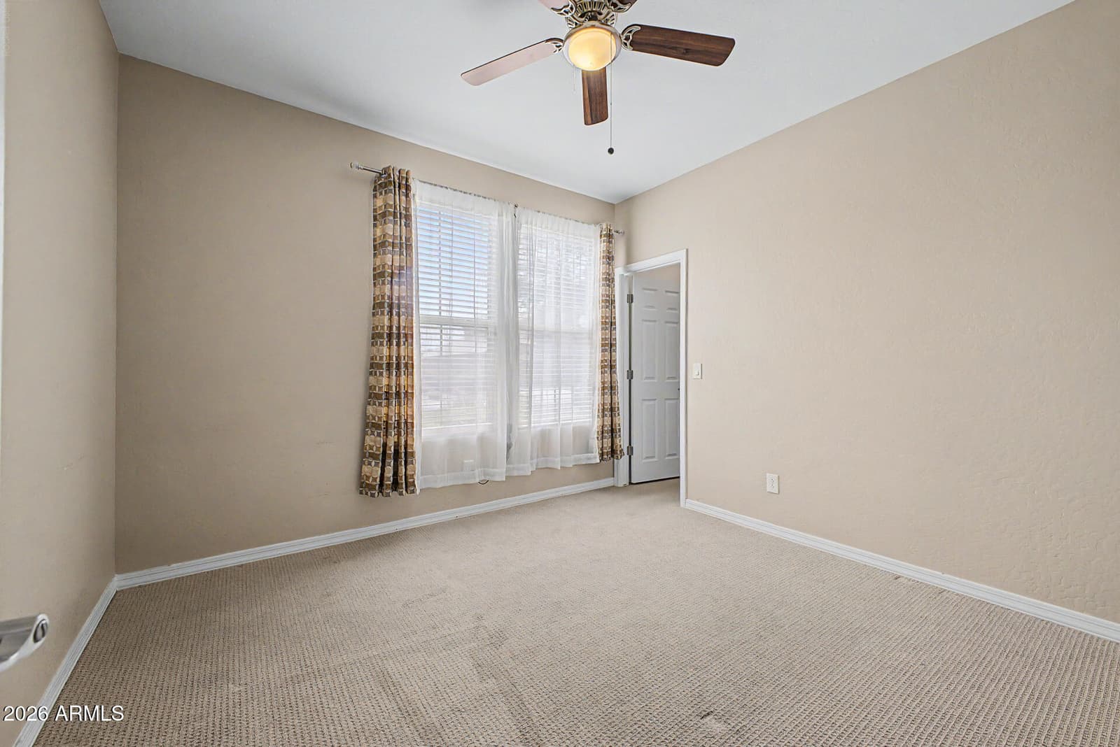1572 E Luna Blanca Way, San Tan Valley, AZ 85140 — photo 25 of 48