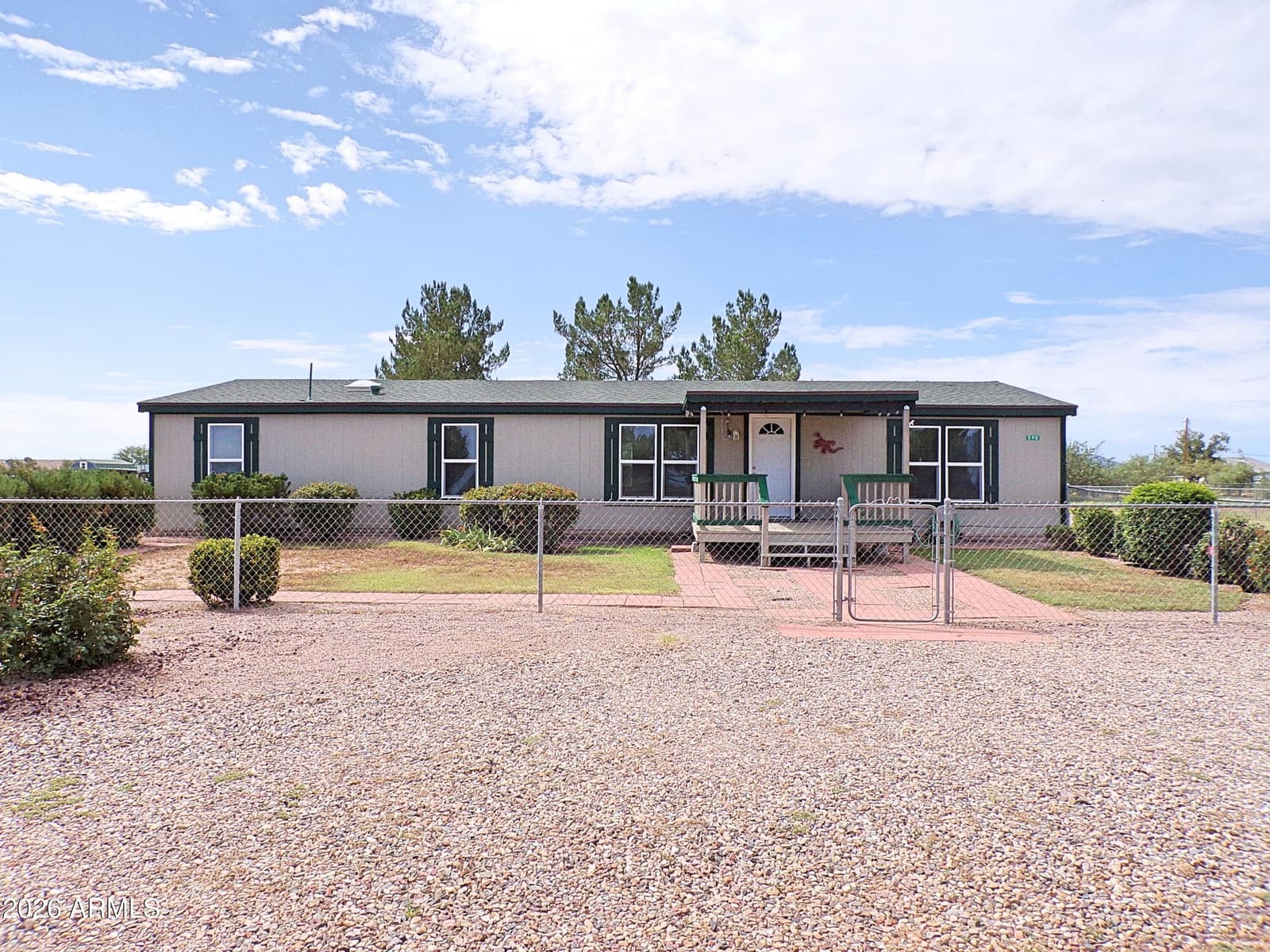 590 E Camino De Tundra, Huachuca City, AZ 85616 — photo 4 of 49