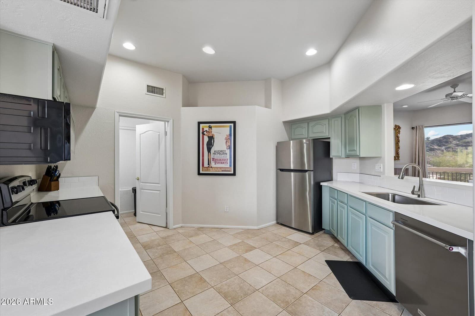 1747 E Northern Avenue 216, Phoenix, AZ 85020 — photo 9 of 29