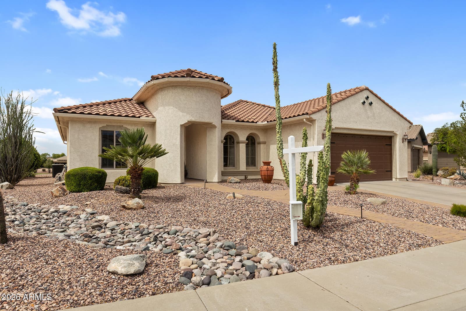 6725 W Sandpiper Way, Florence, AZ 85132 — photo 1 of 65