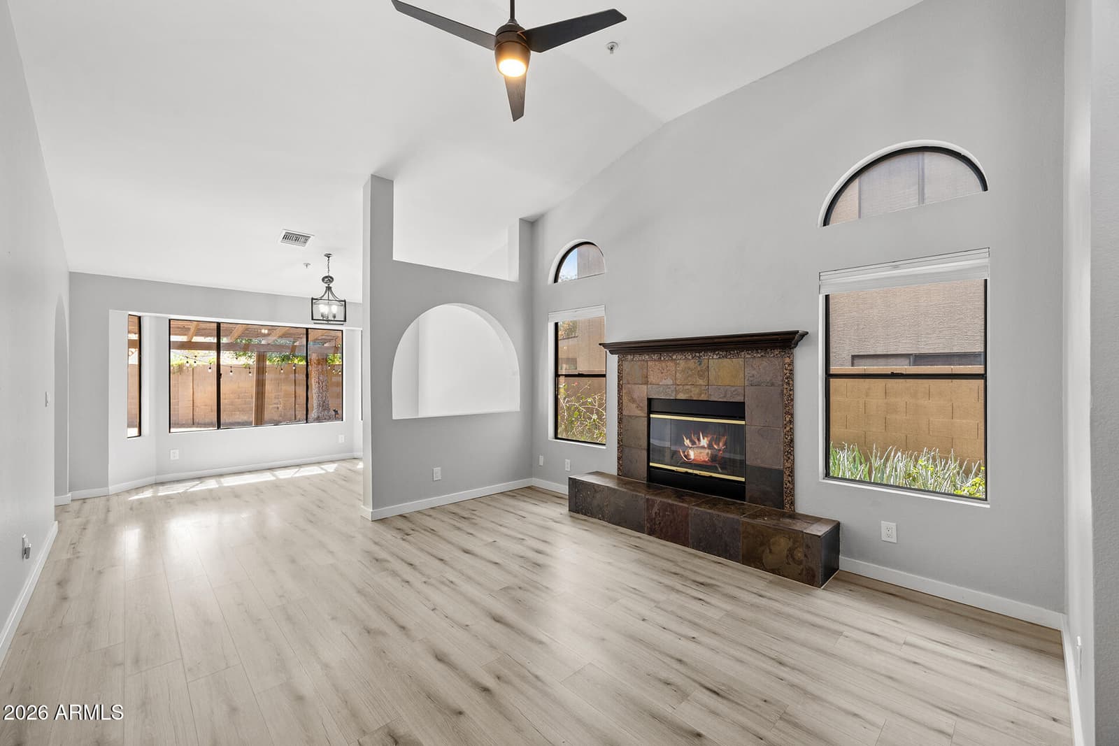 10359 E Davenport Drive, Scottsdale, AZ 85260 — photo 4 of 31