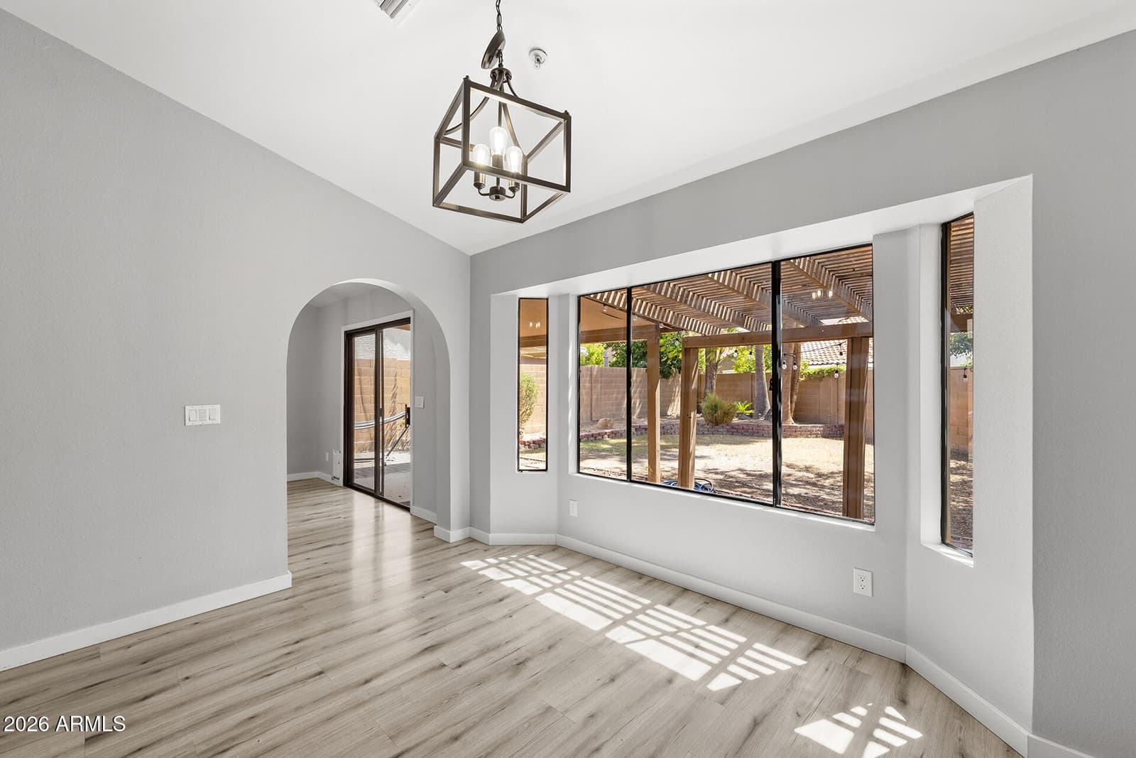 10359 E Davenport Drive, Scottsdale, AZ 85260 — photo 8 of 31