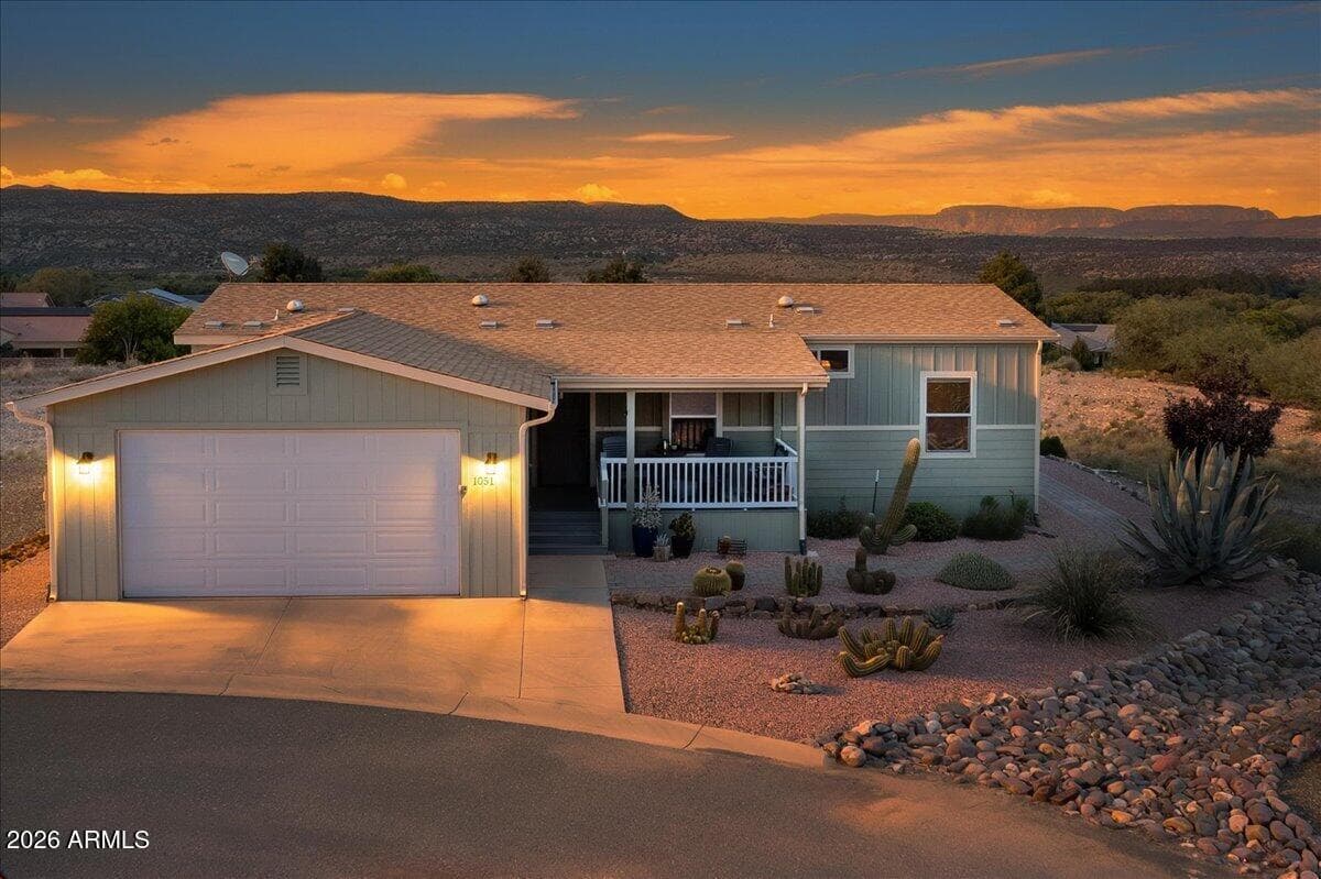 1051 Nicklaus Drive, Cottonwood, AZ 86326 — photo 1 of 47