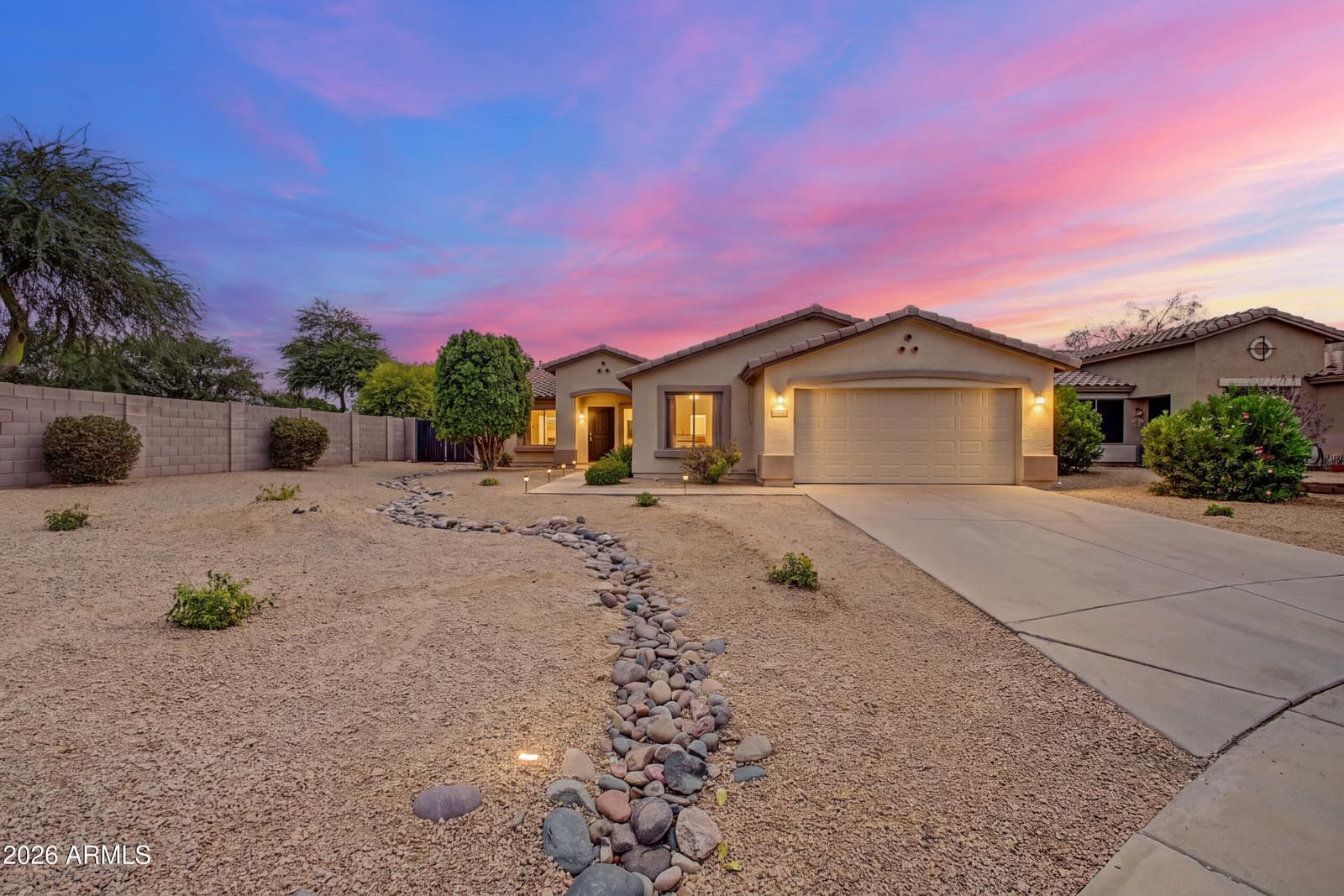 2511 E Toledo Court, Gilbert, AZ 85295 — photo 3 of 54