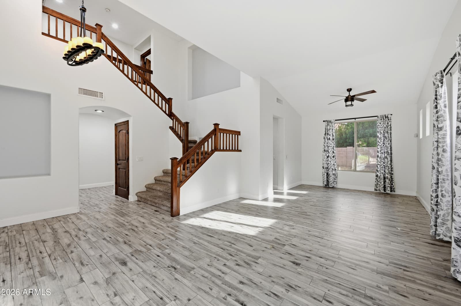 563 E Krista Way, Tempe, AZ 85284 — photo 1 of 31