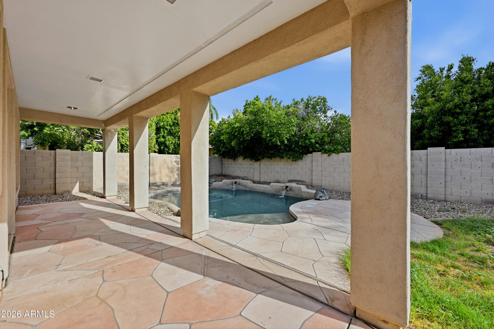 563 E Krista Way, Tempe, AZ 85284 — photo 29 of 31