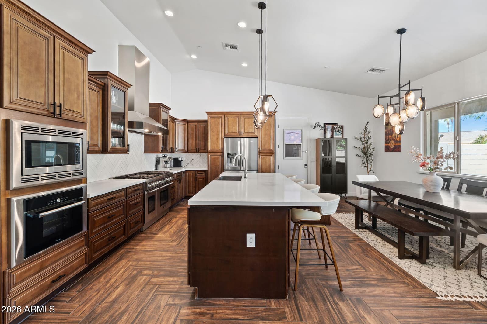 9098 E Ludlow Drive, Scottsdale, AZ 85260 — photo 10 of 38