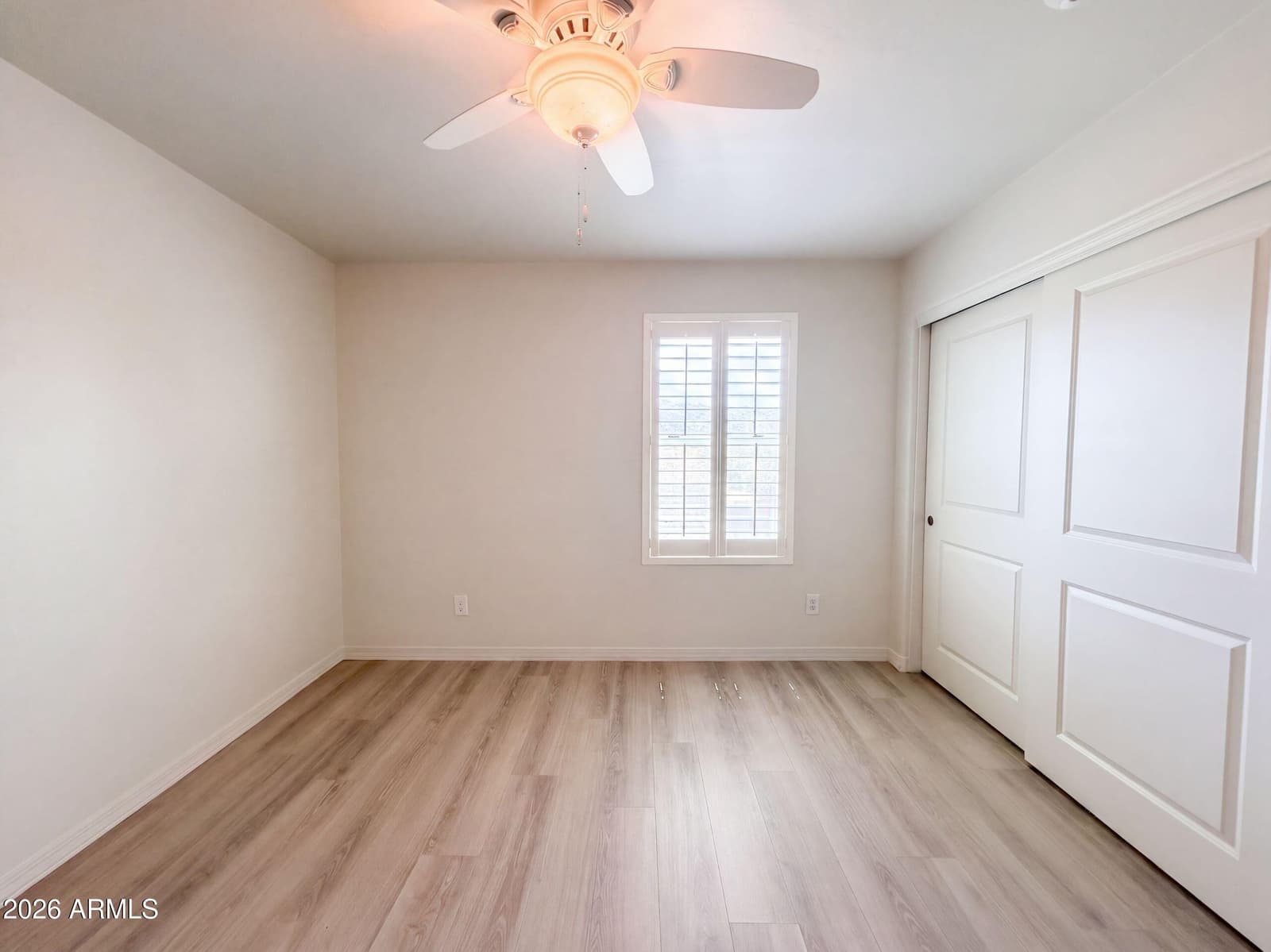 841 E Gary Lane, Phoenix, AZ 85042 — photo 14 of 28
