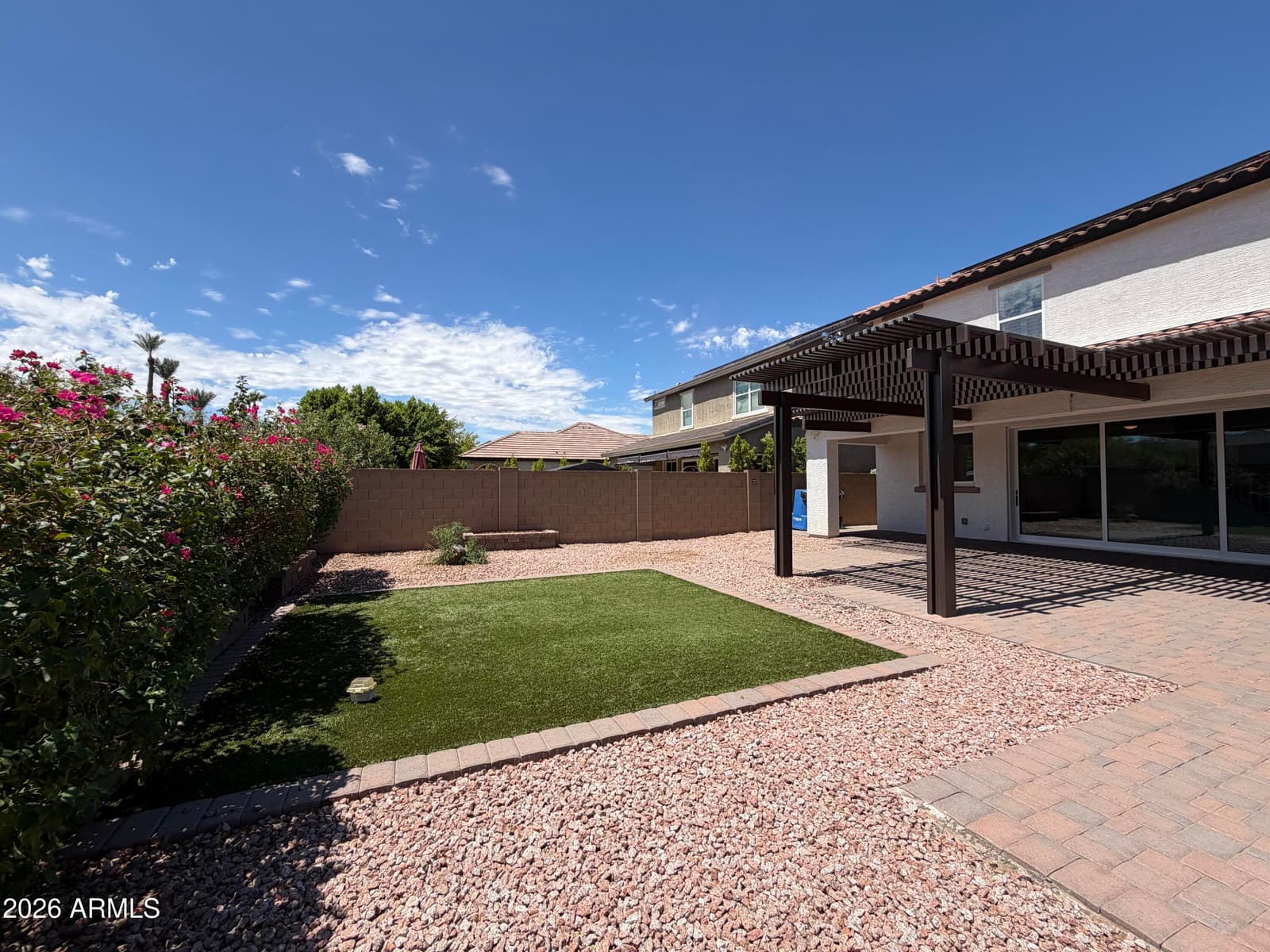 841 E Gary Lane, Phoenix, AZ 85042 — photo 15 of 28