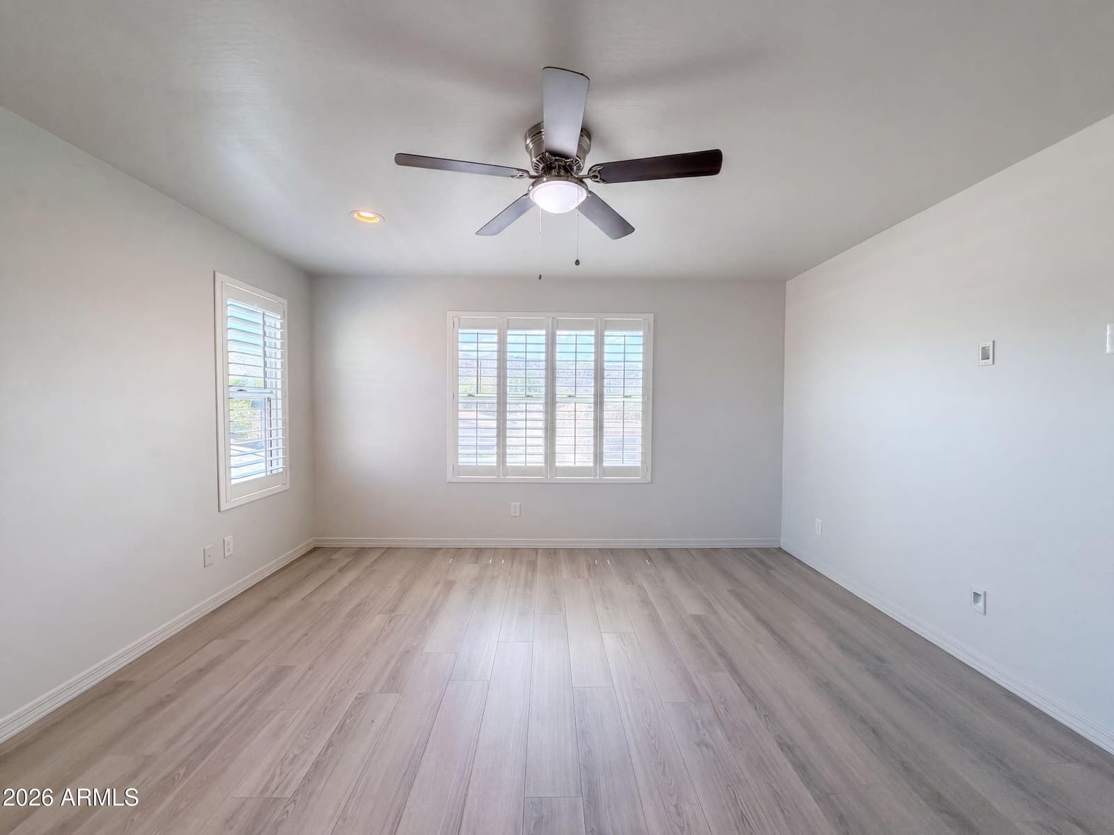 841 E Gary Lane, Phoenix, AZ 85042 — photo 16 of 28