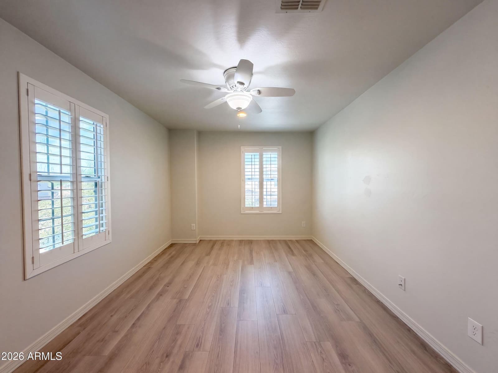 841 E Gary Lane, Phoenix, AZ 85042 — photo 17 of 28