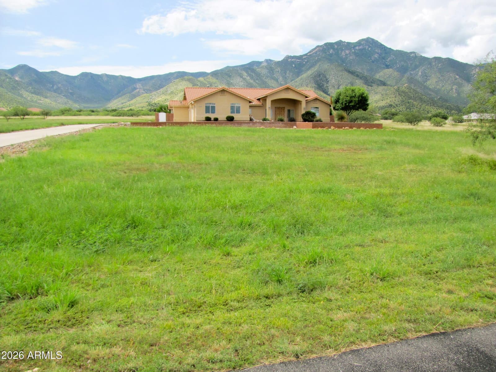 9292 S Lippizan Place, Hereford, AZ 85615 — photo 3 of 75