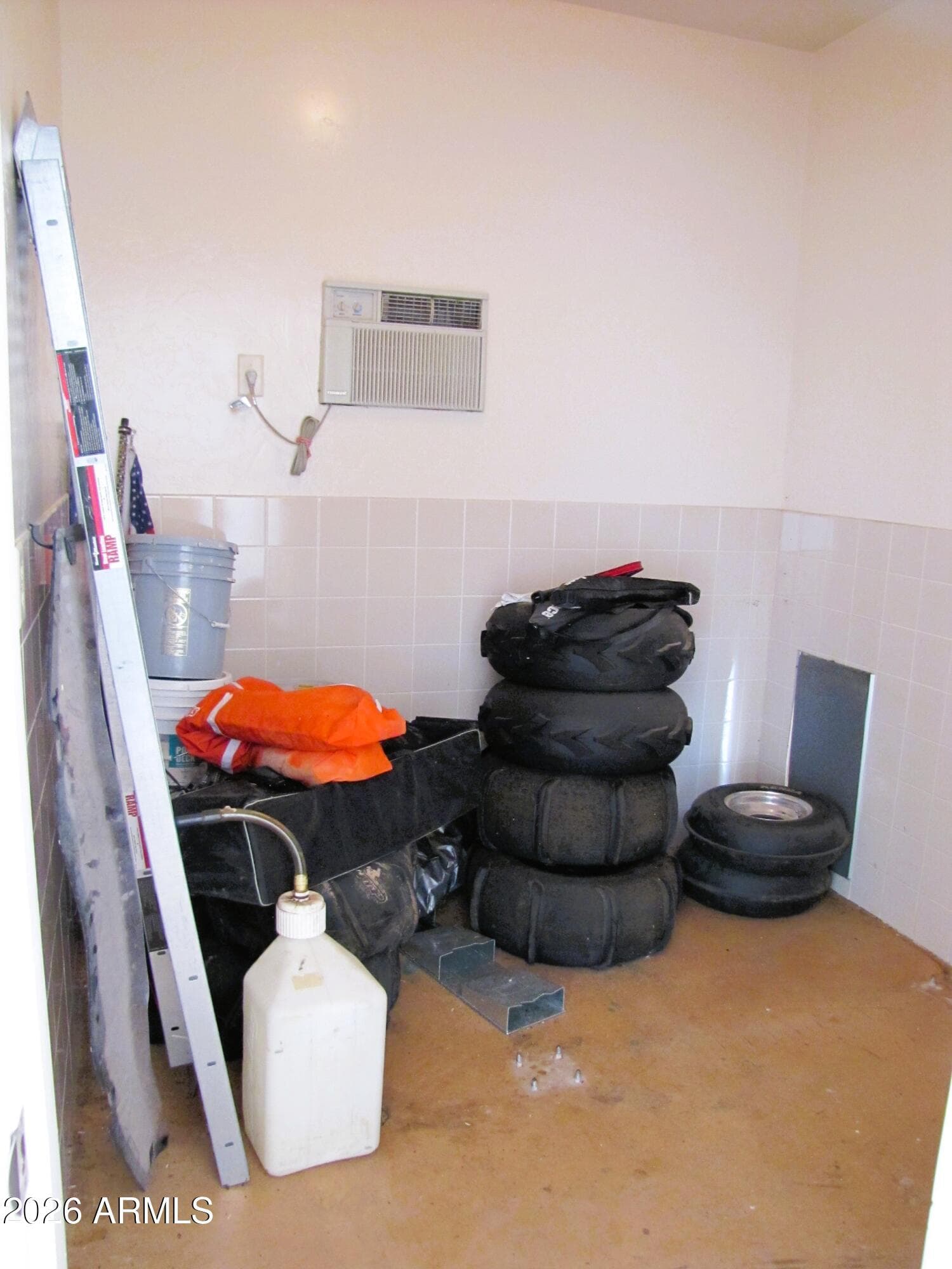 9292 S Lippizan Place, Hereford, AZ 85615 — photo 19 of 75