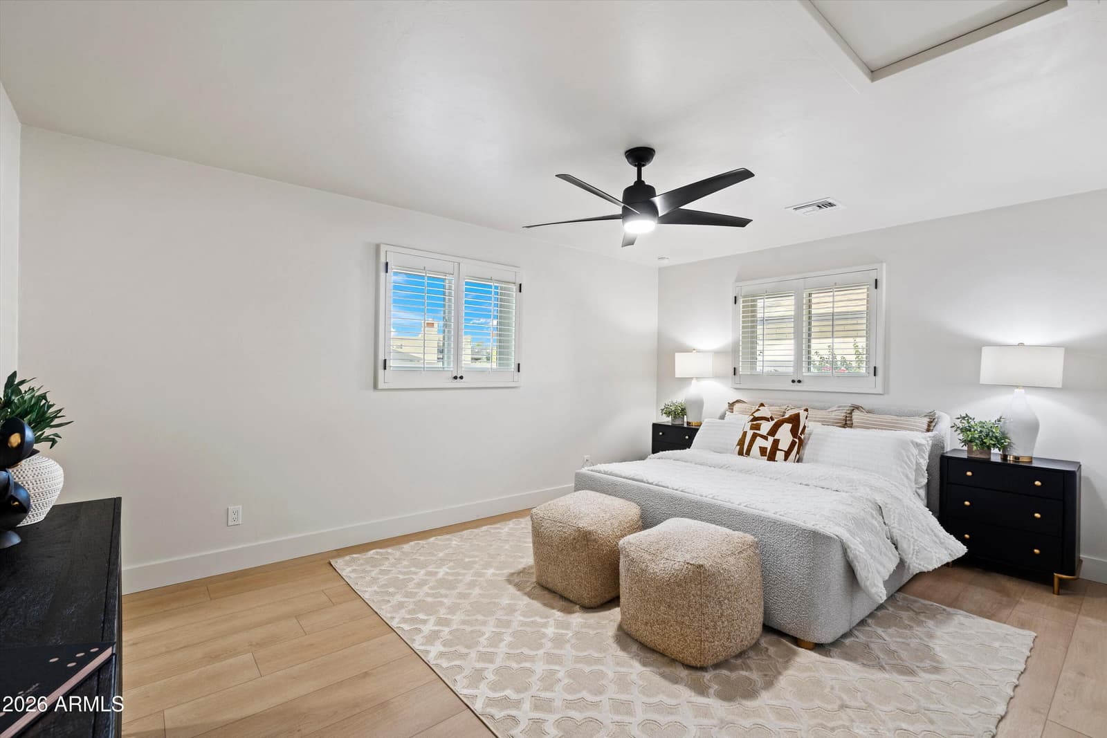 709 E Royal Palm Road, Phoenix, AZ 85020 — photo 26 of 41