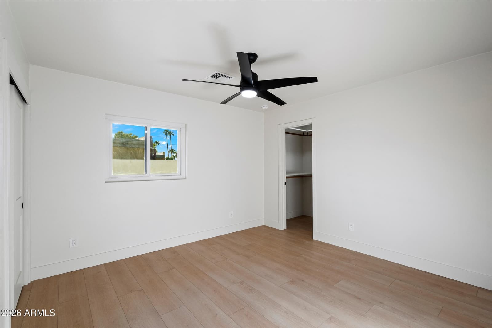 709 E Royal Palm Road, Phoenix, AZ 85020 — photo 33 of 41