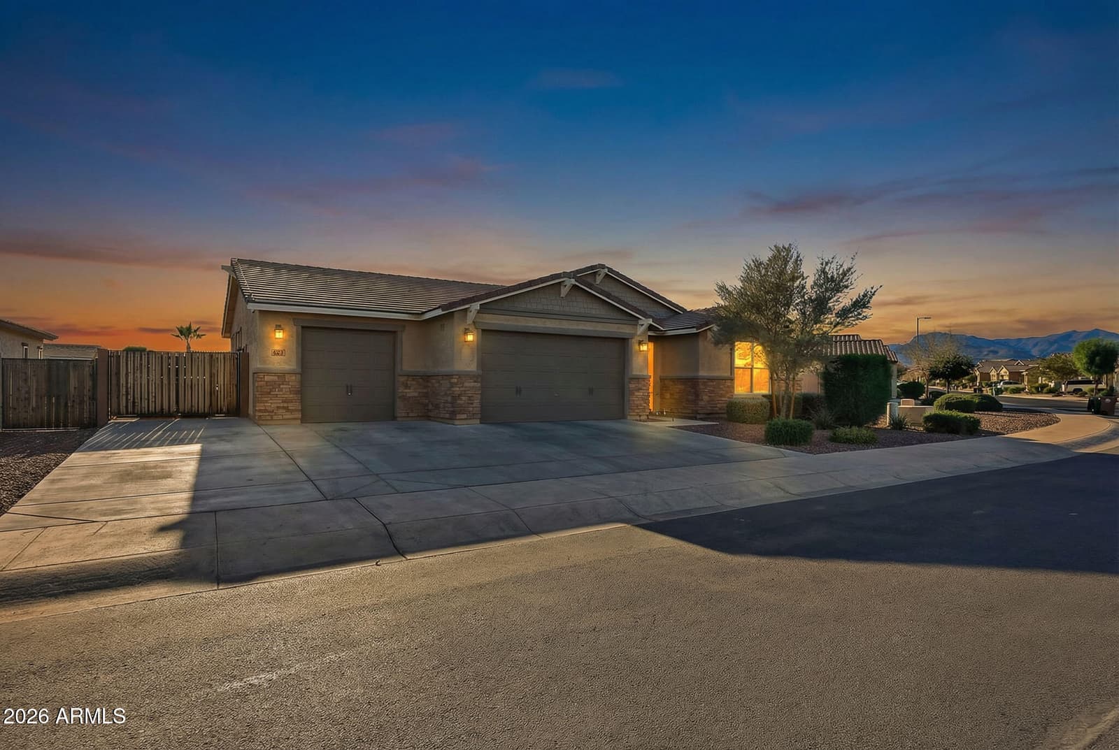 18335 W Wolf Street, Goodyear, AZ 85395 — photo 2 of 50