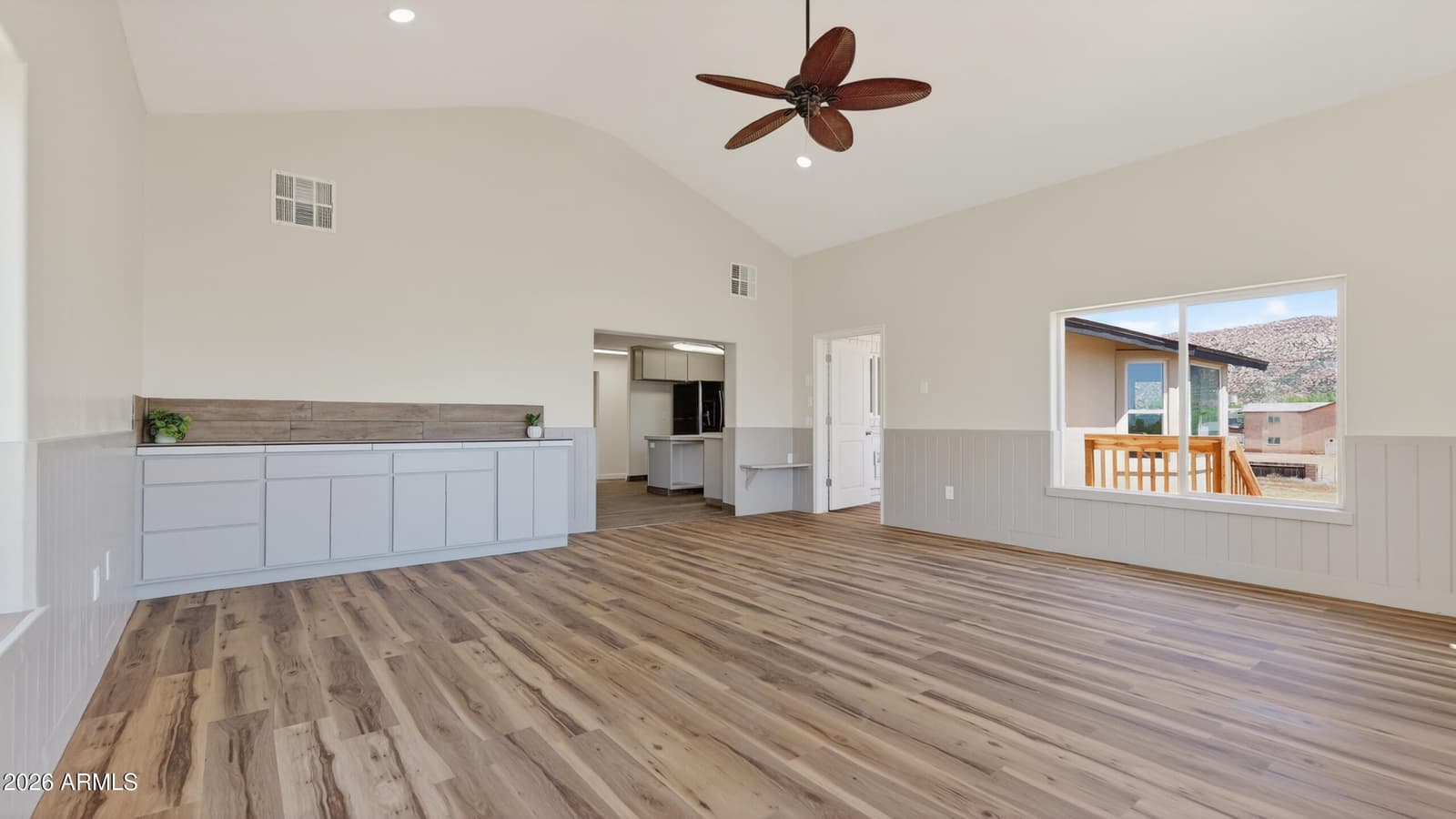 445 W Academy Avenue, Colorado City, AZ 86021 — photo 12 of 92