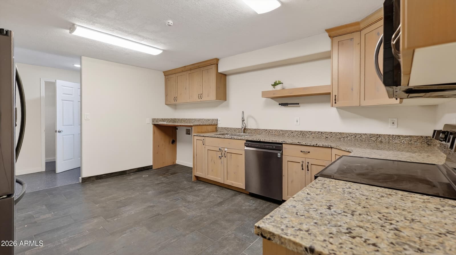 445 W Academy Avenue, Colorado City, AZ 86021 — photo 40 of 92