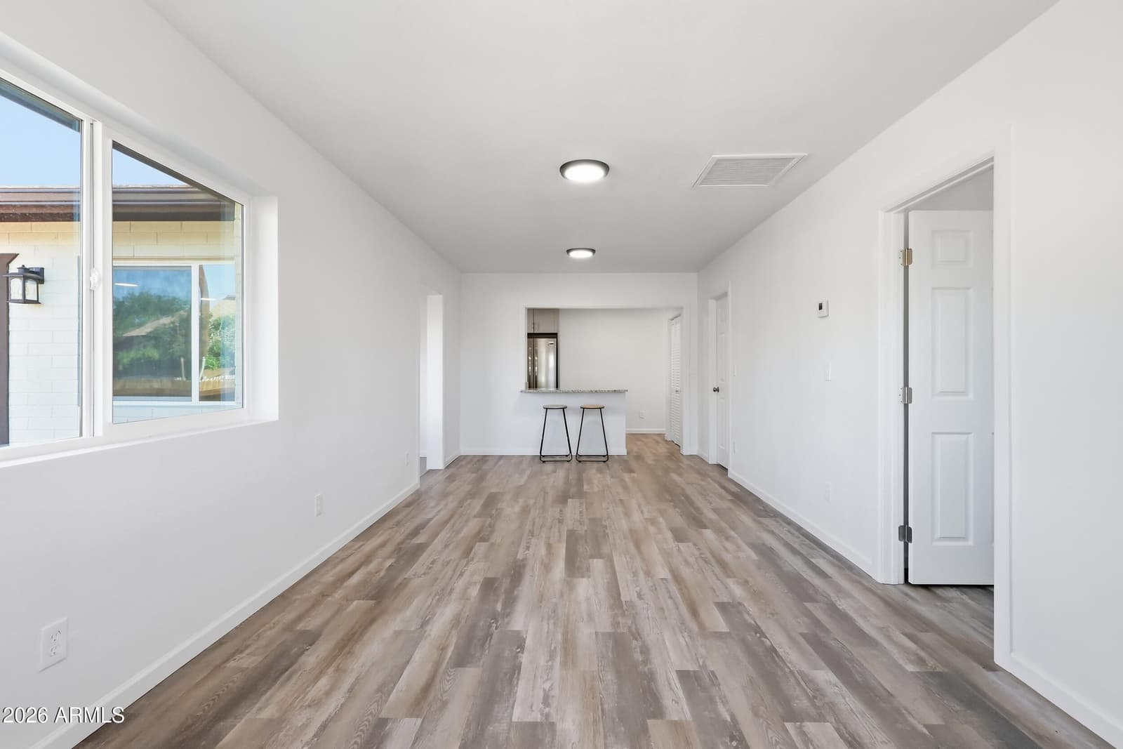 108 E Oak Street, Winslow, AZ 86047 — photo 33 of 47
