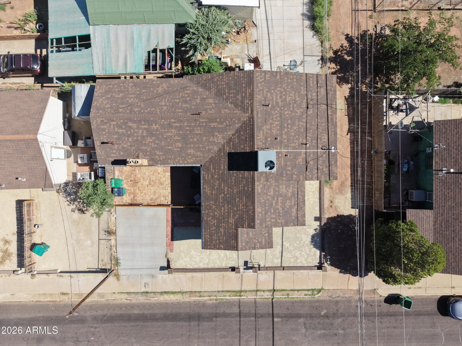 108 E Oak Street, Winslow, AZ 86047 — photo 16 of 47