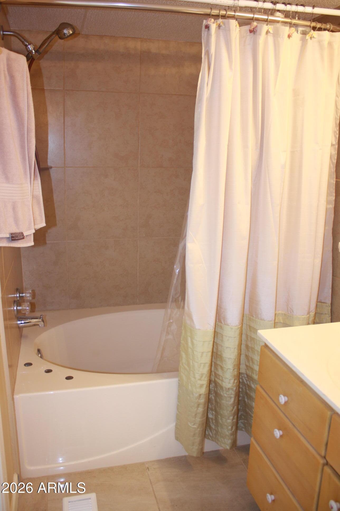 2523 E Contention Mine Road 41, Phoenix, AZ 85032 — photo 5 of 9