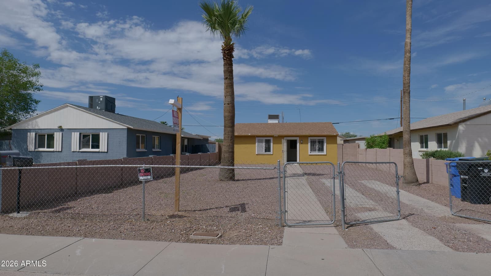 2520 E Chipman Road, Phoenix, AZ 85040 — photo 1 of 25