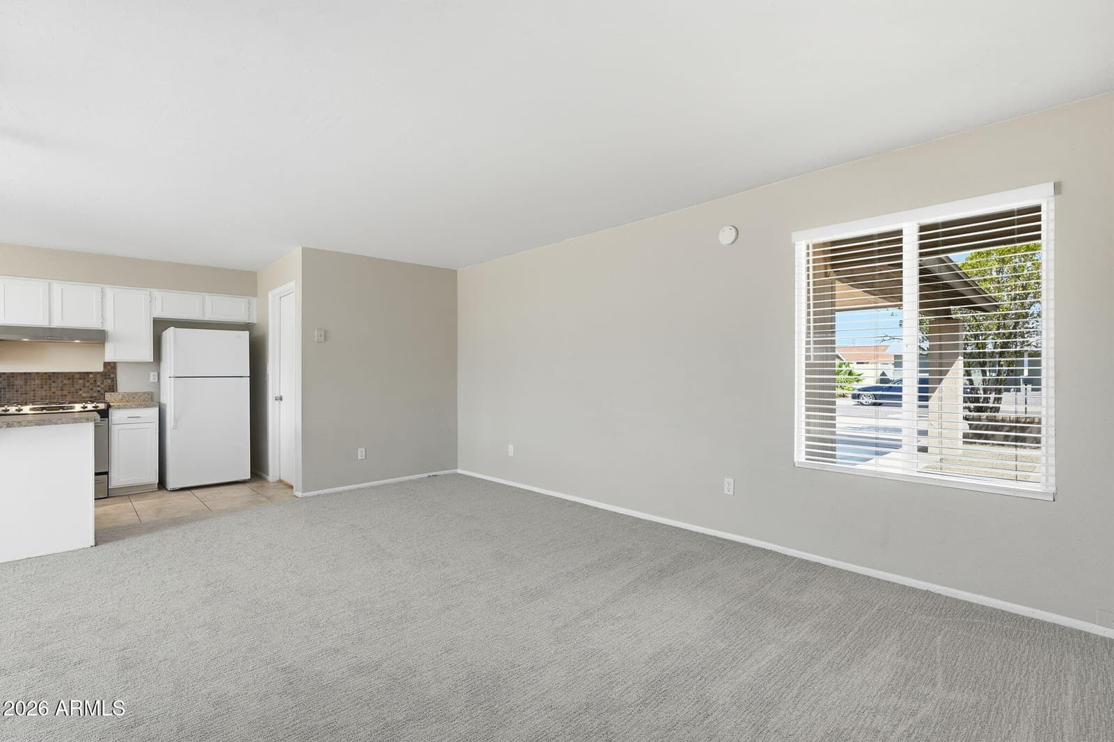 1323 W Morrow Drive, Phoenix, AZ 85027 — photo 5 of 36